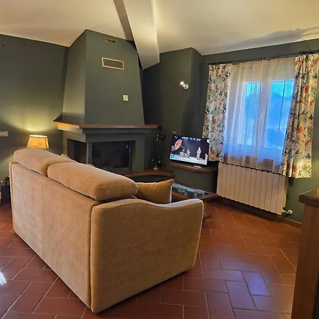 Terrazza Con Vista - Relax In Montagna דירה